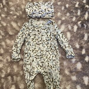 Lou Lou & Company Blueberry Footed Onesie & Headband - Premie